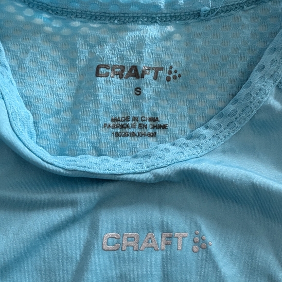 Craft Women's Blue Sleeveless Top, Sz S - Picture 2 of 3